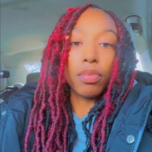 Meet your Posher, Sakiyah